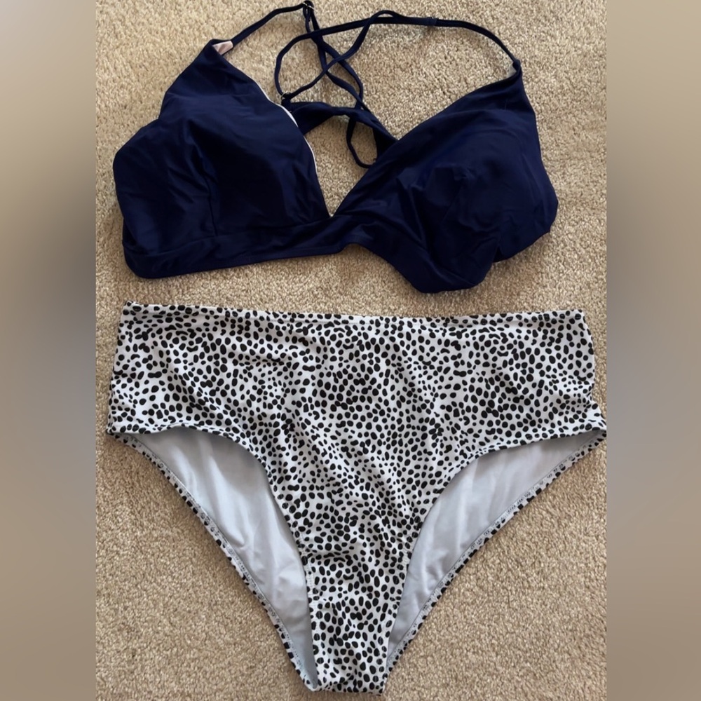 SHEIN Navy and White Polka Dot Bikini Set